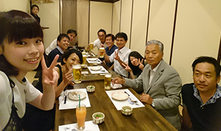 飲みニケーション